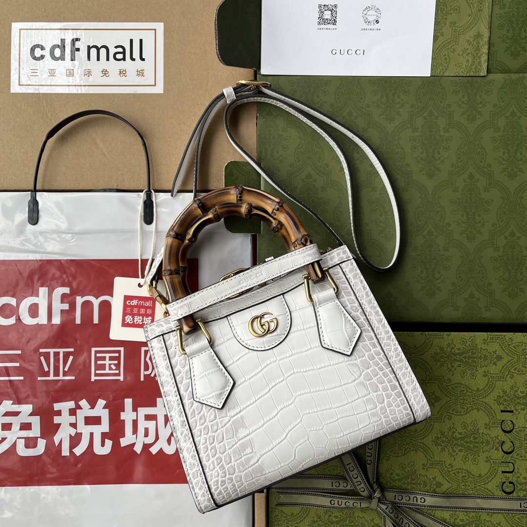 Bagsaaa Gvc*1 Diana Crocodile Leather tote bag - 20*16*10cm