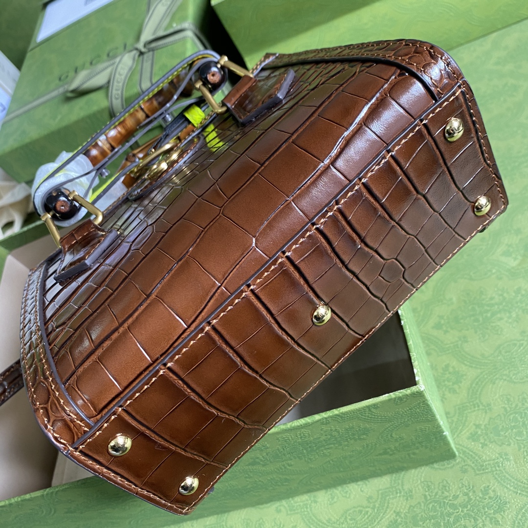 Bagsaaa Gvc*1 Mini Diana Crocodile Brown Leather 20x15.5x10cm