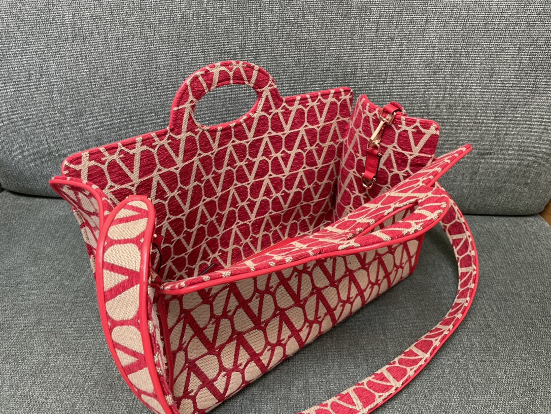 Bagsaaa Va1e*ntin0 Garavani La Troisième Toile Iconographe tote bag red