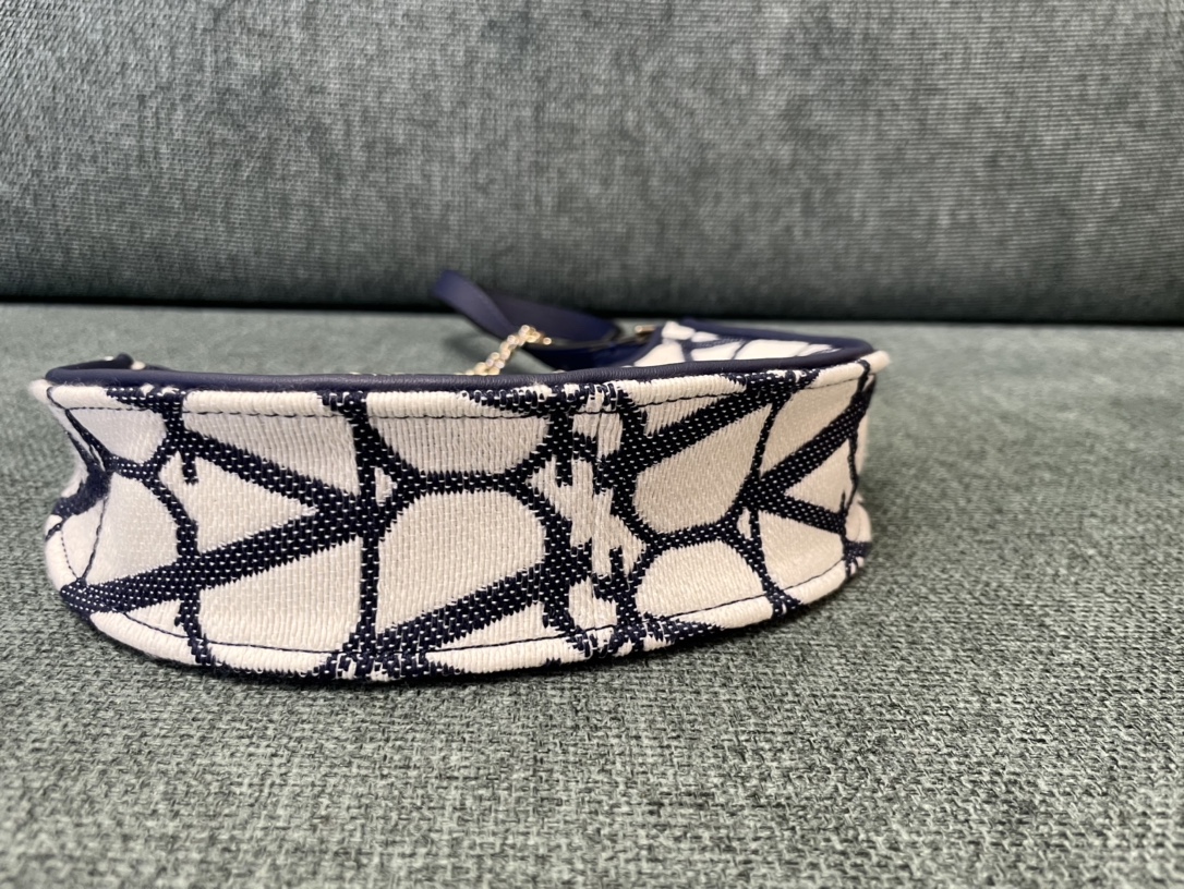 Bagsaaa Va1e*ntin0 Garavani VLogo Toile Iconographe Mini shoulder navy