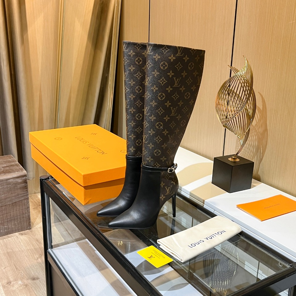Bagsaaa L0vis Vvtt0n ankle long boots