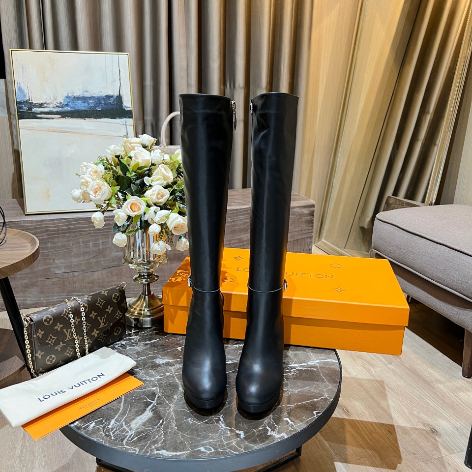 Bagsaaa L0vis Vvtt0n Afterglow Ankle Long Boot