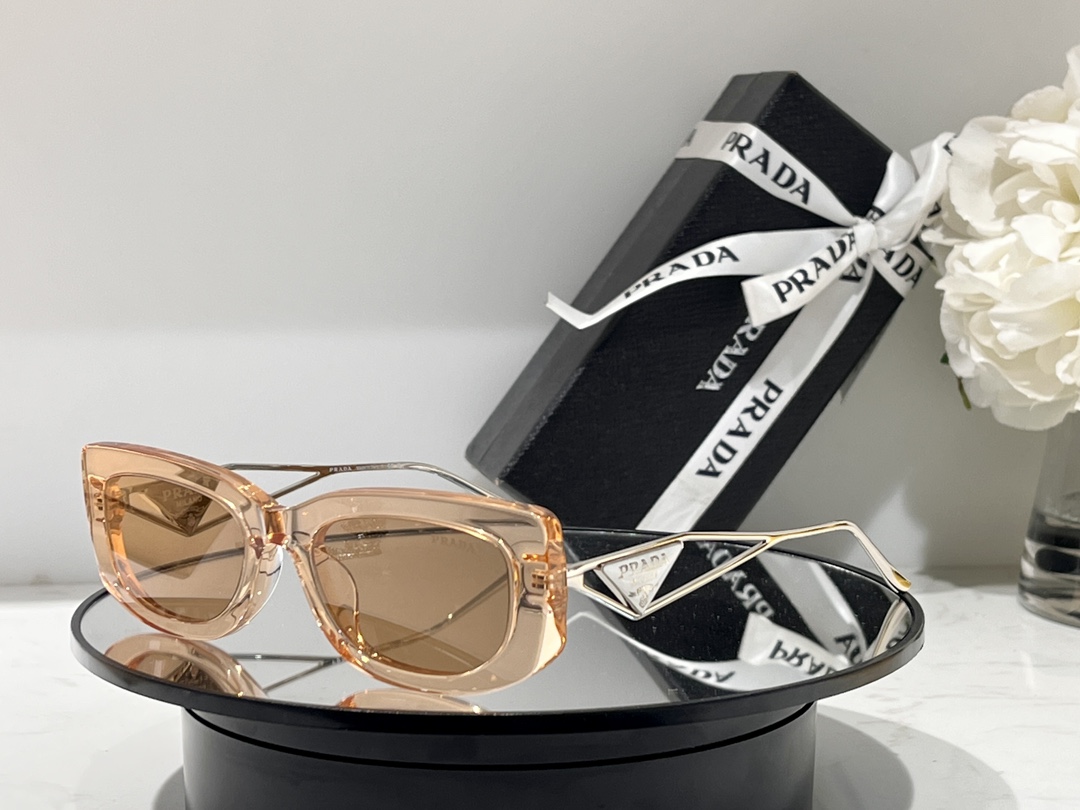 Pra*a Eyewear Rectangular Frame Sunglasses