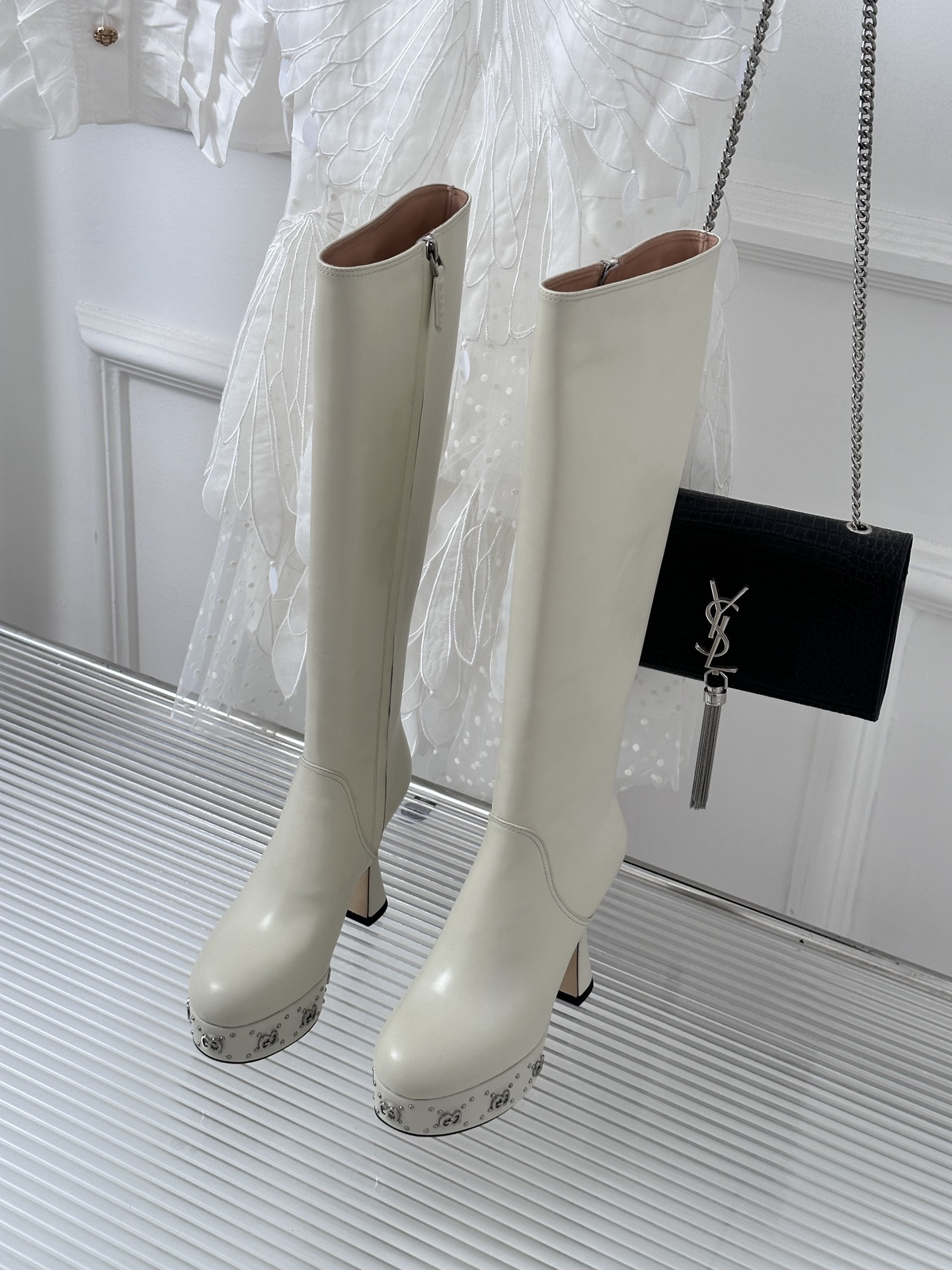 Bagsaaa Gvc*1 GG studded leather ankle long boots white