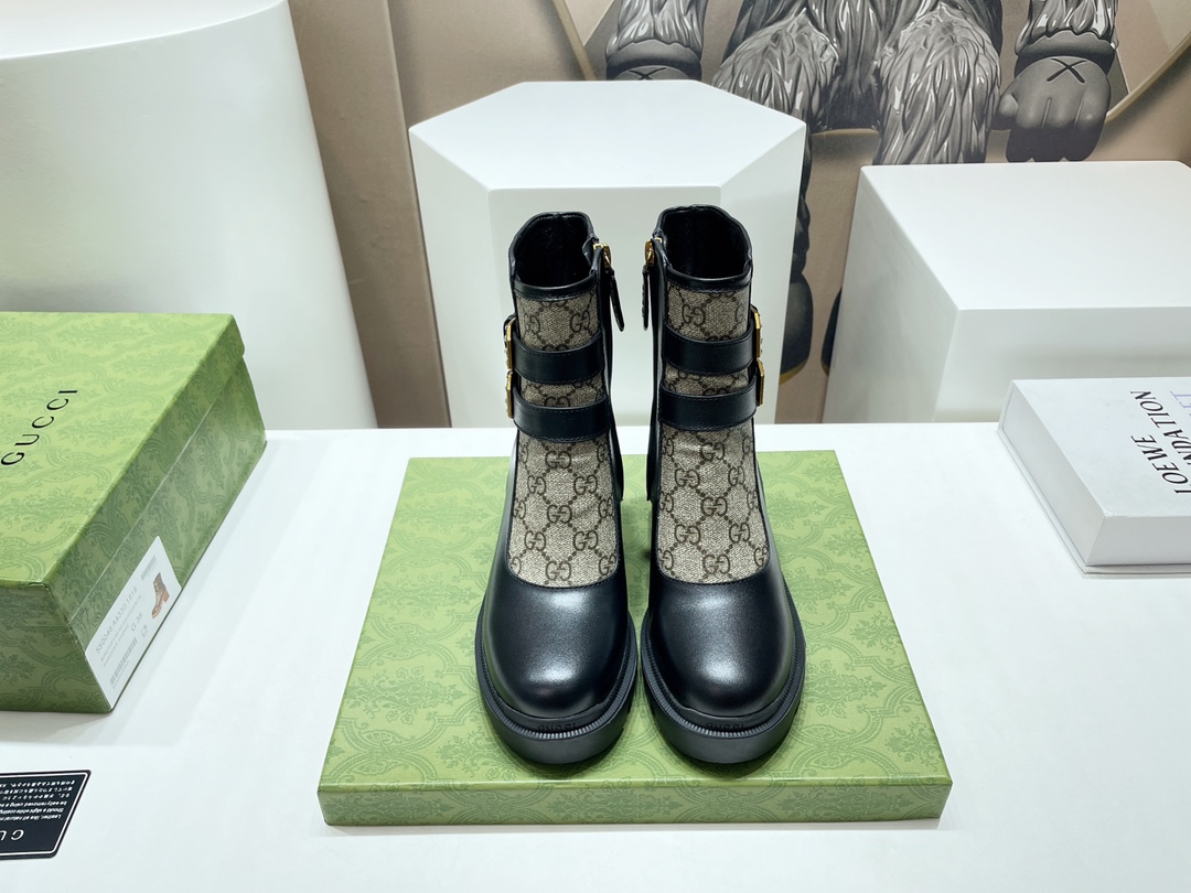 Bagsaaa Gvc*1 Trip Printed Coated-canvas And Leather Ankle Boots - Black