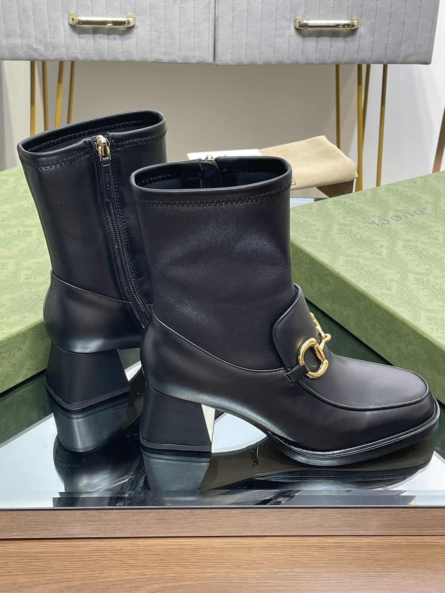 Bagsaaa Gvc*1 Horsebit Ankle Boots Black