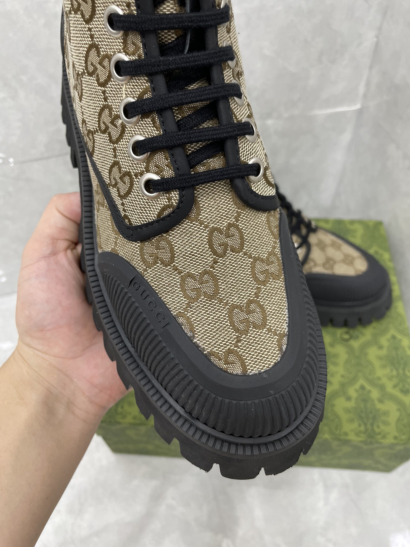 Bagsaaa Gvc*1 GG Canvas Ankle Sloe Boot - Black