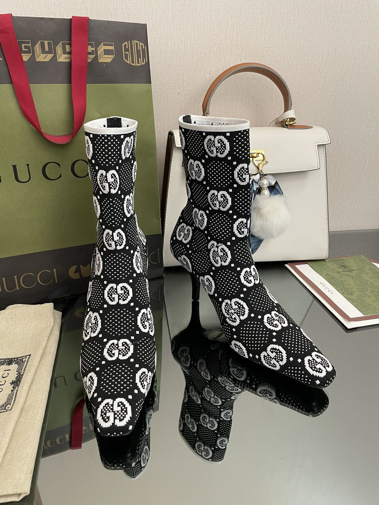 Bagsaaa Gvc*1 Tom Heel Boots - Black and white