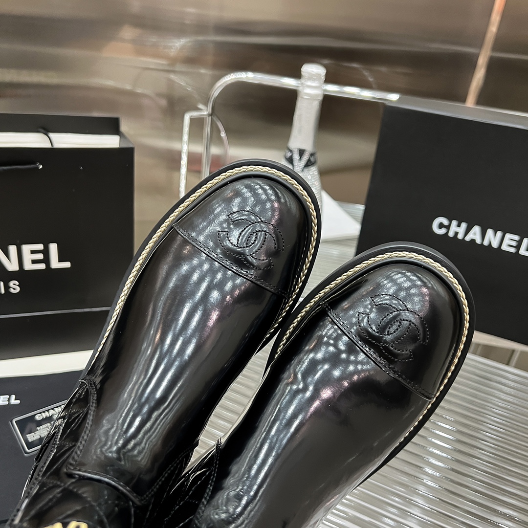 Bagsaaa Ch**el Chelsea Black Patent Leather Boots