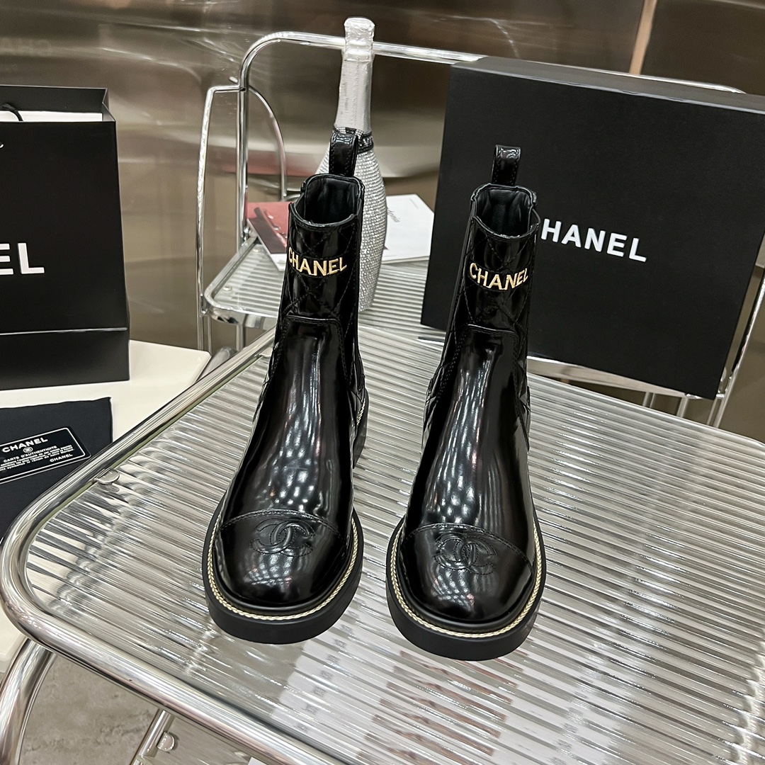 Bagsaaa Ch**el Chelsea Black Patent Leather Boots