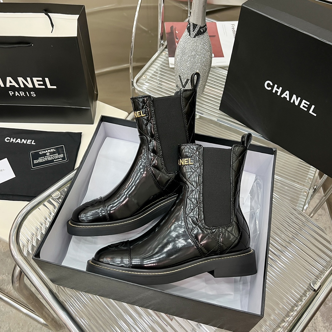 Bagsaaa Ch**el Chelsea Black Patent Leather Boots