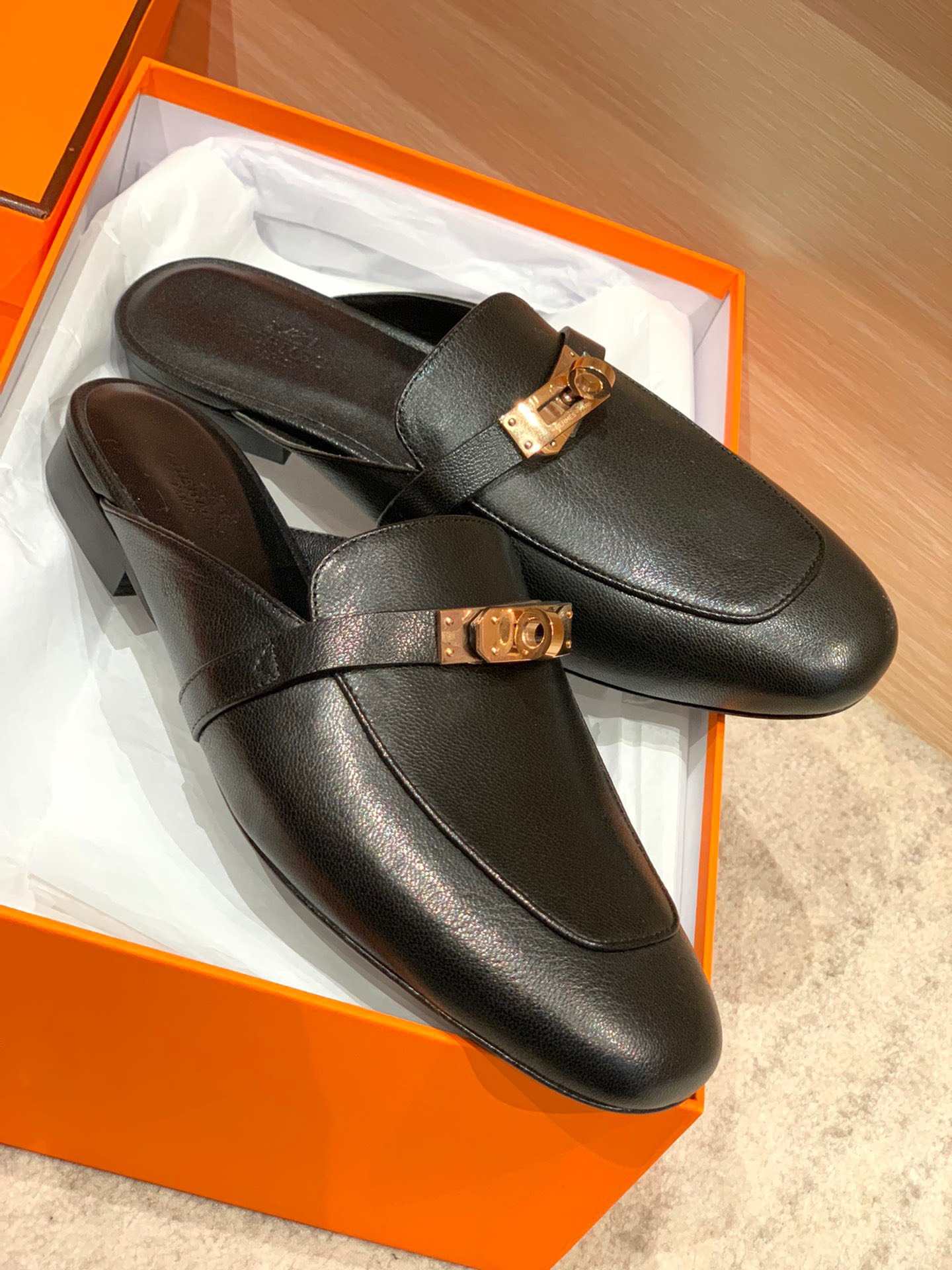 Bagsaaa H**me5 Kelly Loafers Gold Hardware