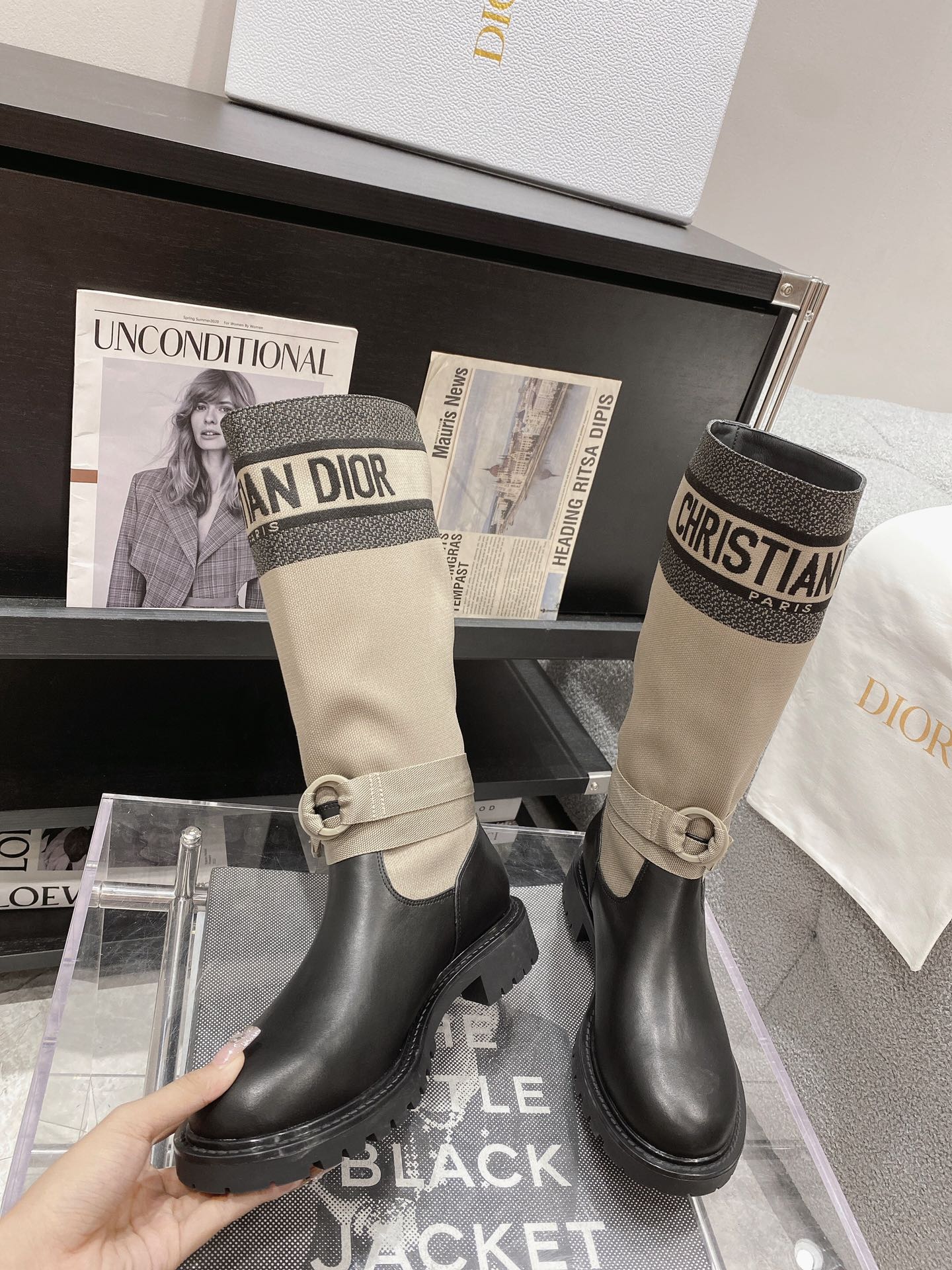 BAGSAAA D-MAJOR BOOT TAUPE TECHNICAL FABRIC AND BLACK CALFSKIN