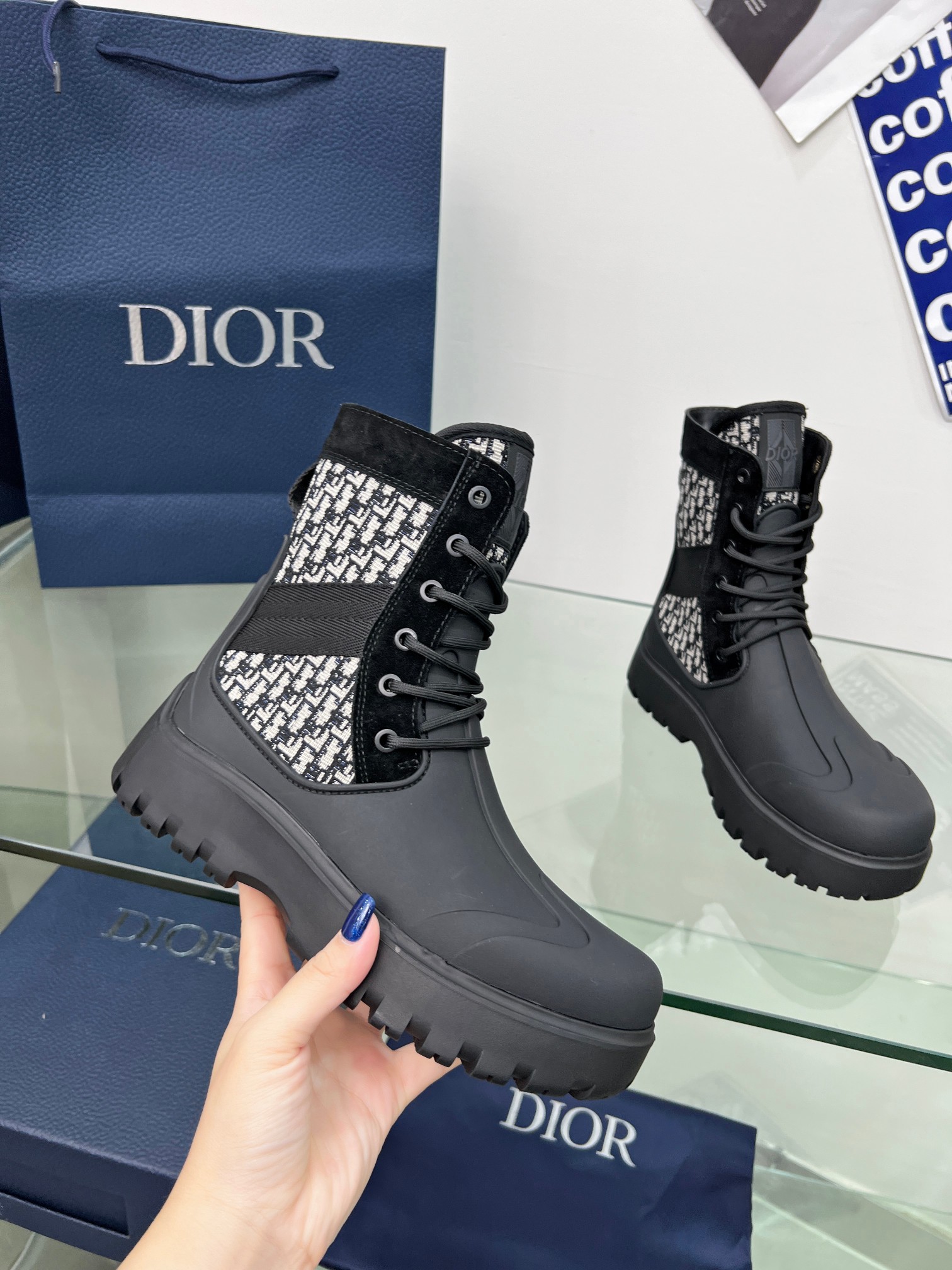 Bagsaaa D10r Garden Lace-Up Boot Blue