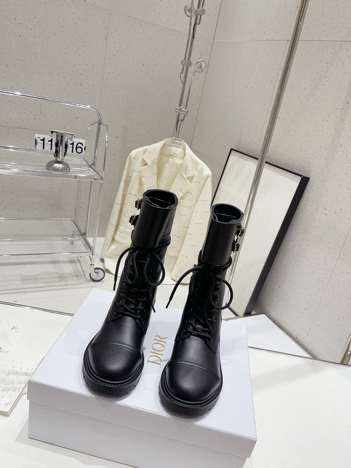Bagsaaa D10r D-Trap Ankle Boot Black Calfskin and Shearling