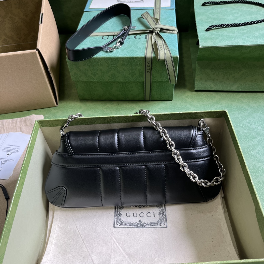 Bagsaaa Gvc*1 Horsebit Chain Small Shoulder Bag Black Leather