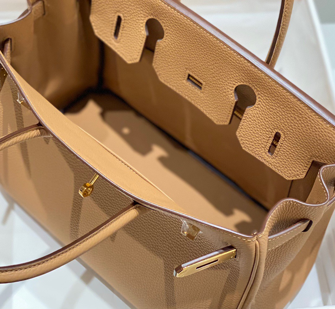 Bagsaaa H**me5 Birkin 30 in Togo Leather with Gold Hardware