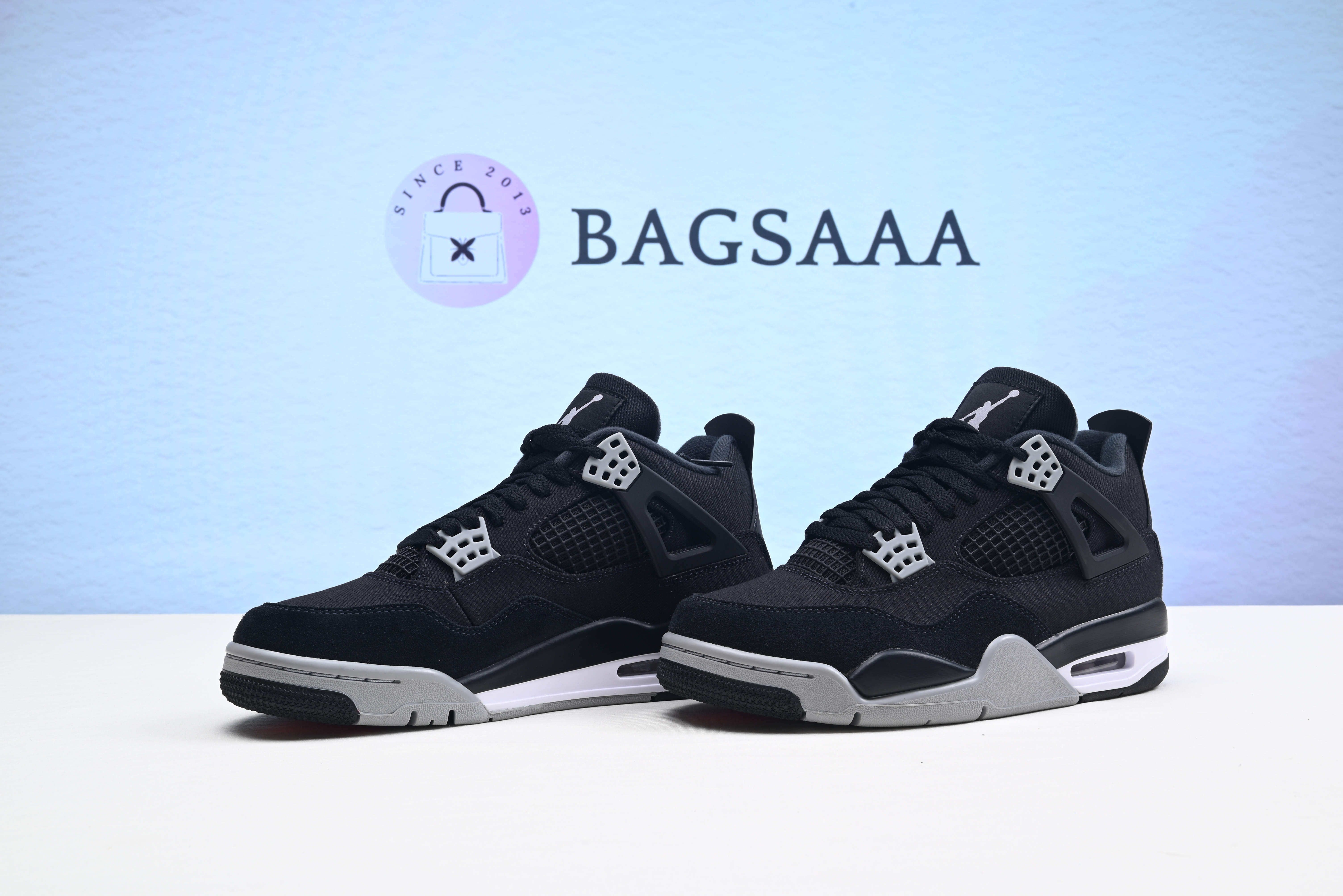 Air Jordan 4 ‘Black Canvas’