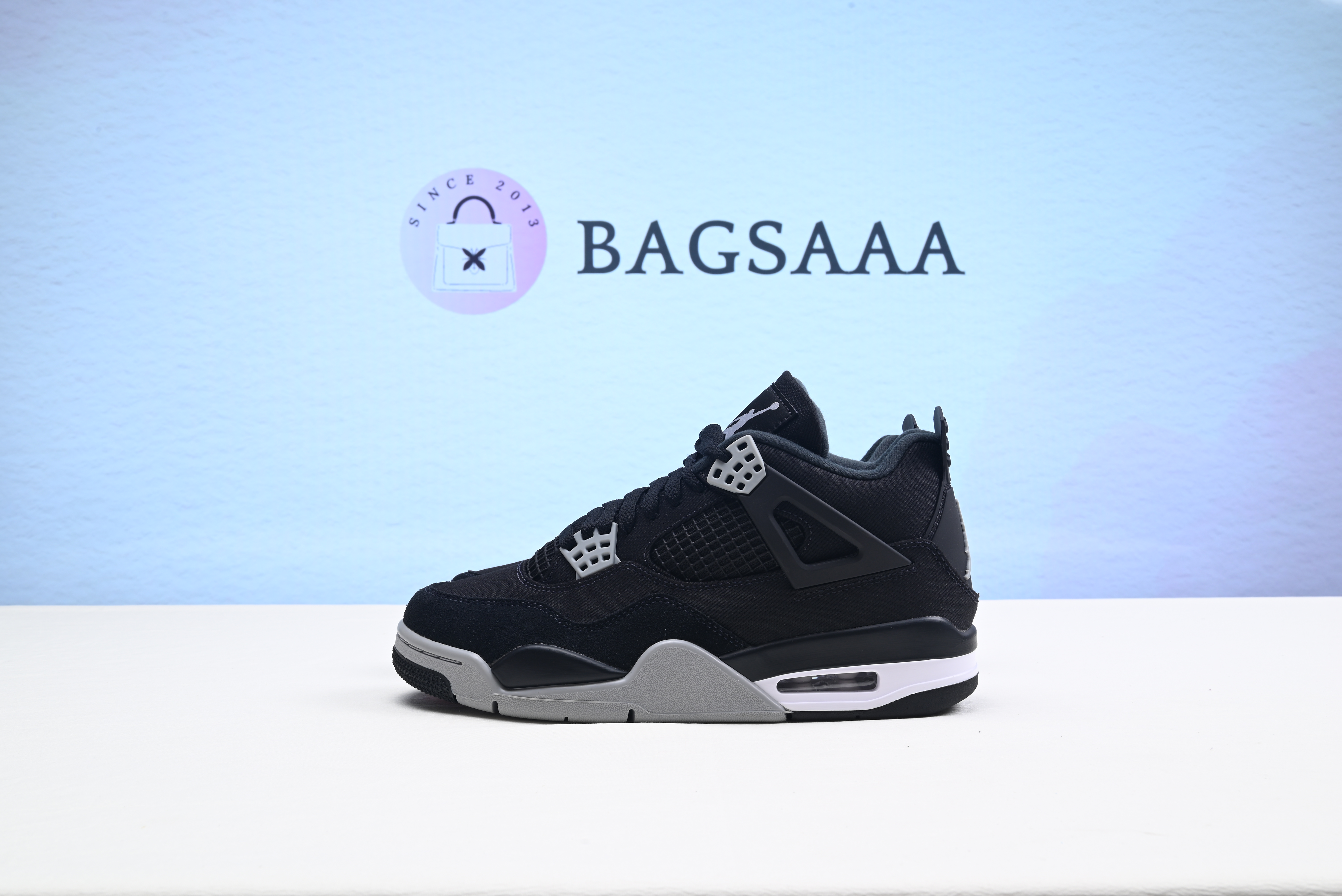 Air Jordan 4 ‘Black Canvas’