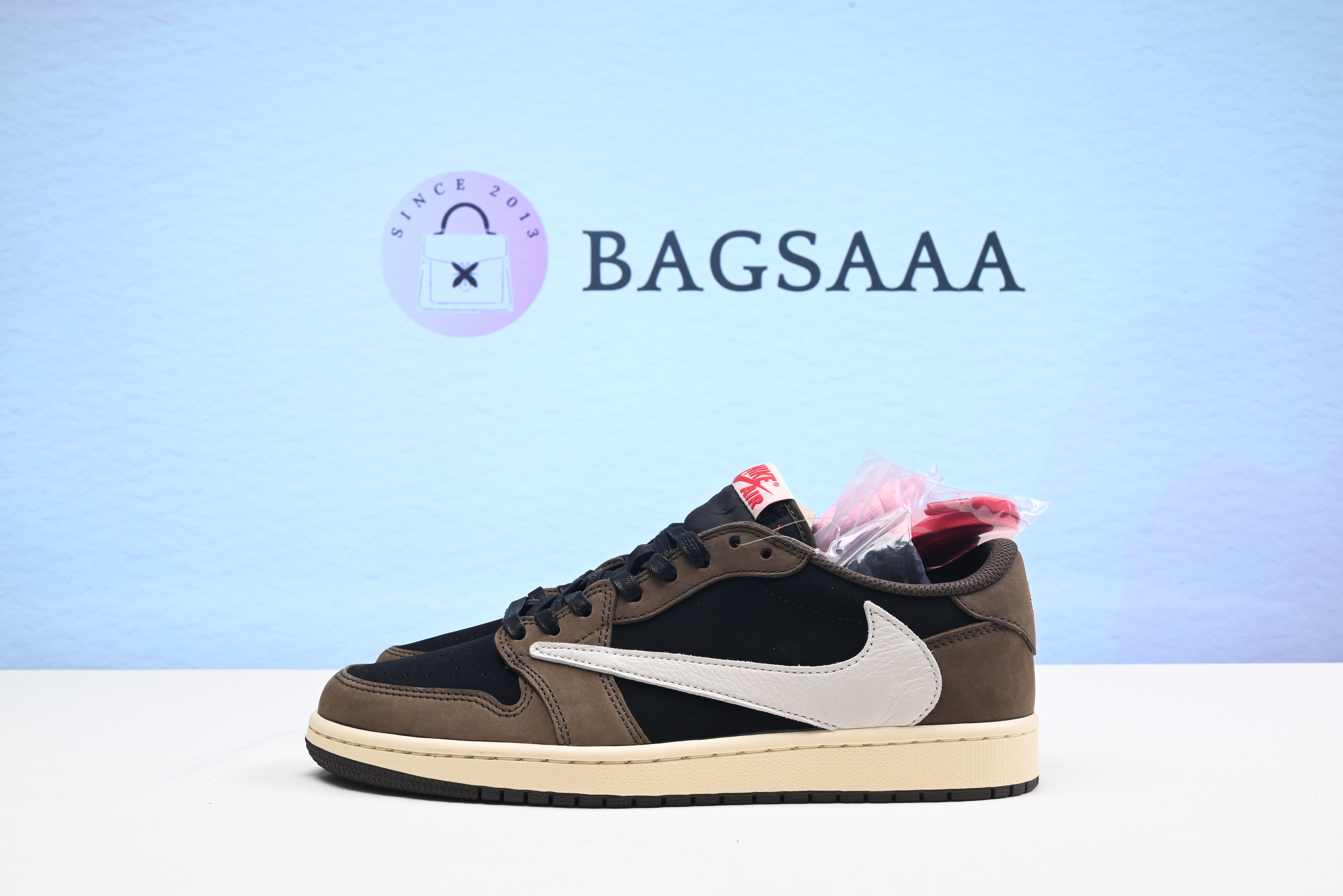 Nike Air Jordan 1 Retro Low OG SP Travis Scott NAJ05