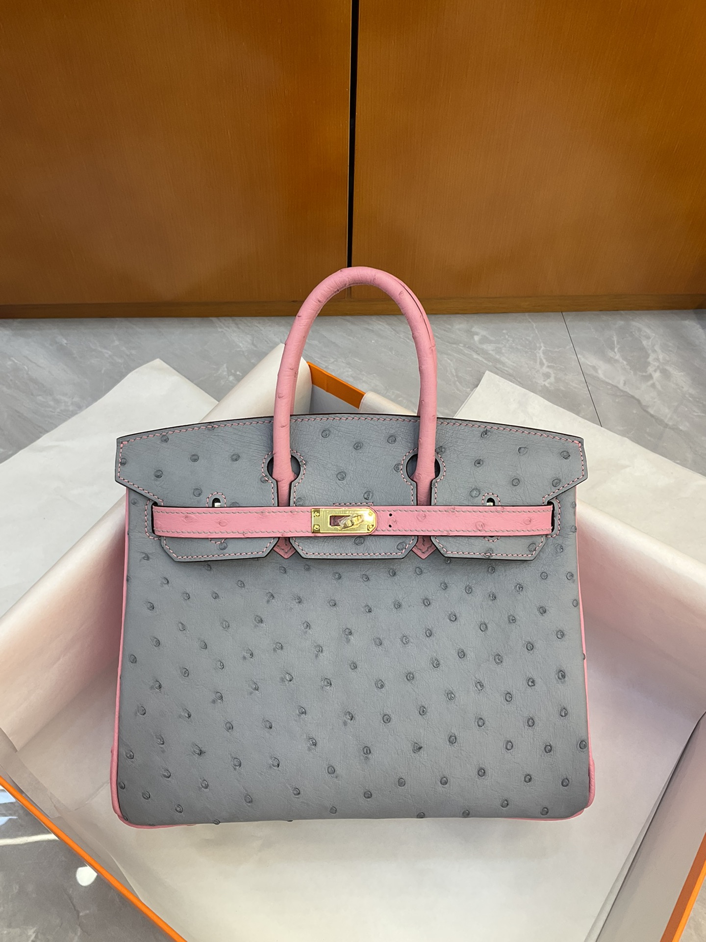 Bagsaaa H**me5 Birkin 25 Ostrich Leather Grey and Pink