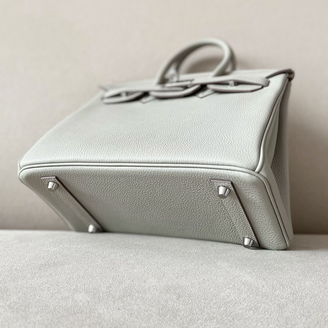 Bagsaaa H**me5 Birkin 25 in Togo Leather with light Grey