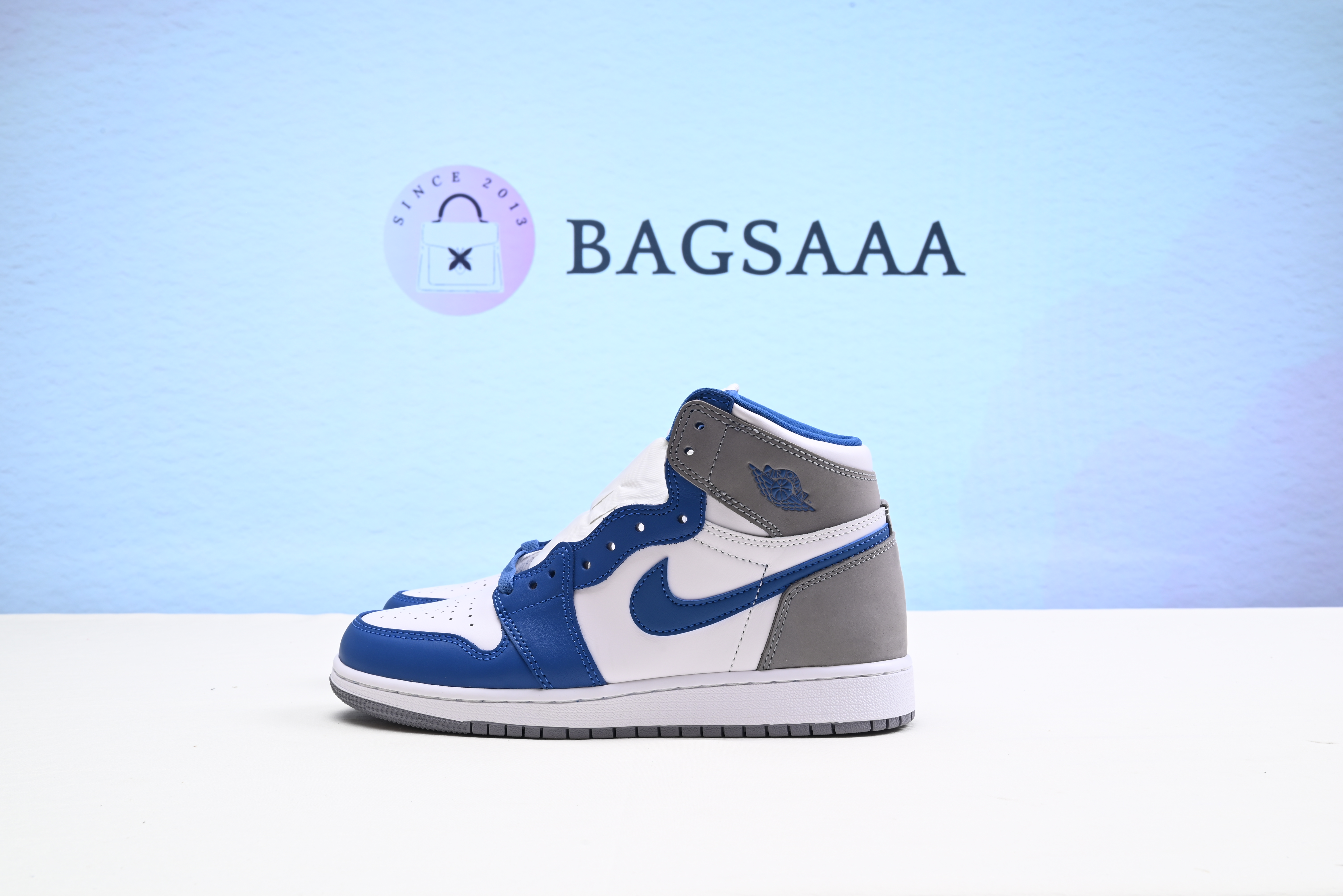 Air Jordan 1 True Blue