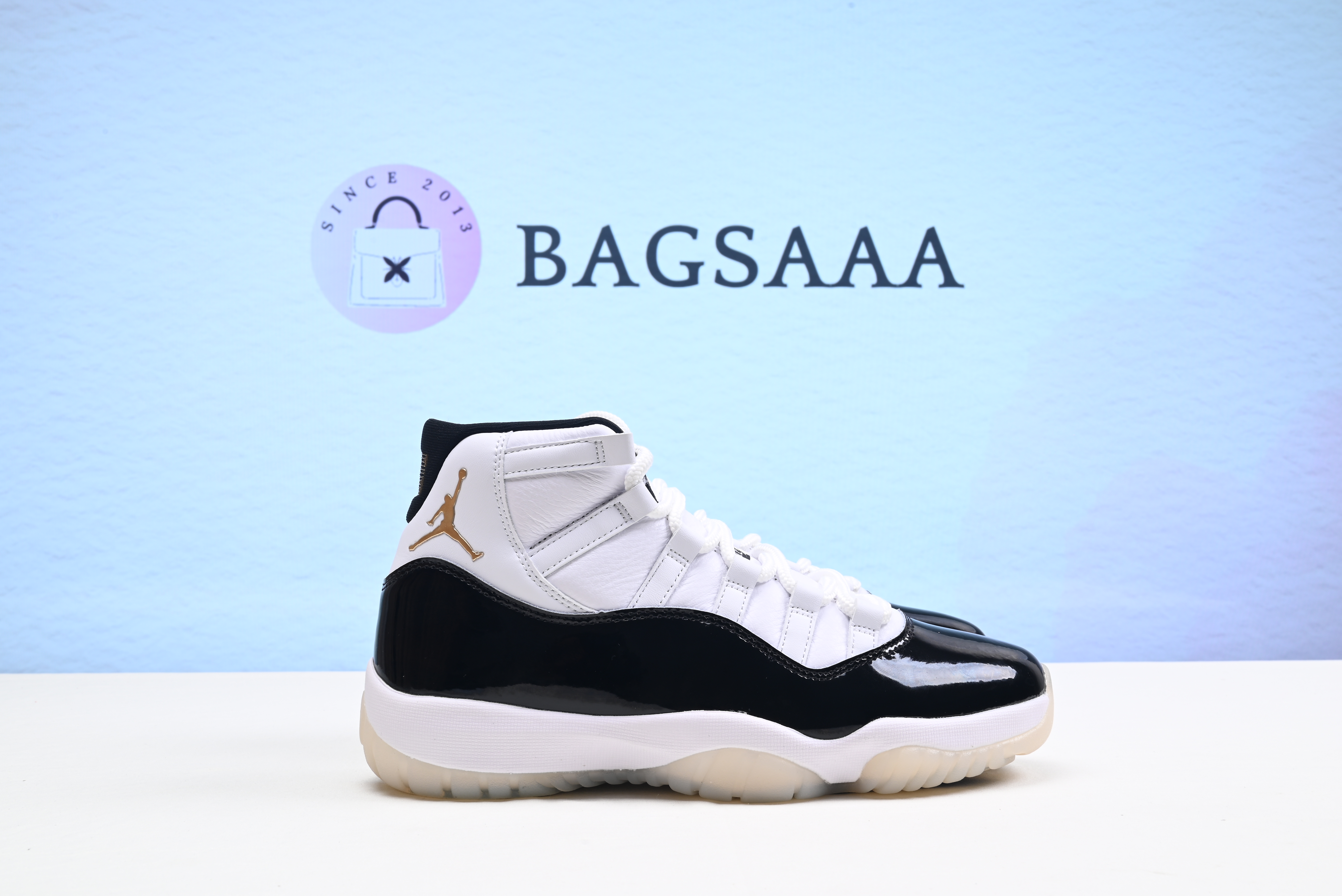 Air Jordan 11 DMP White Black Metallic Gold