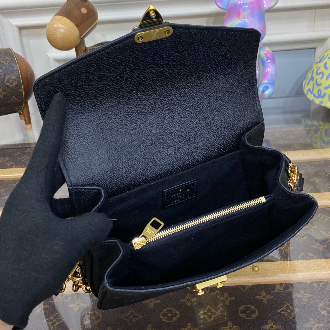 Bagsaaa L0vis Vvtt0n Pochette Métis East West All Black M46595 - 21.5 x 13.5 x 6 cm