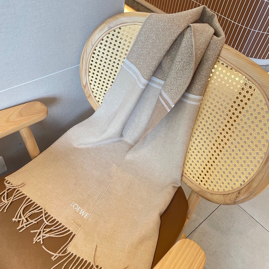 Bagsaaa L0ew* Scarf Beige 182*30cm