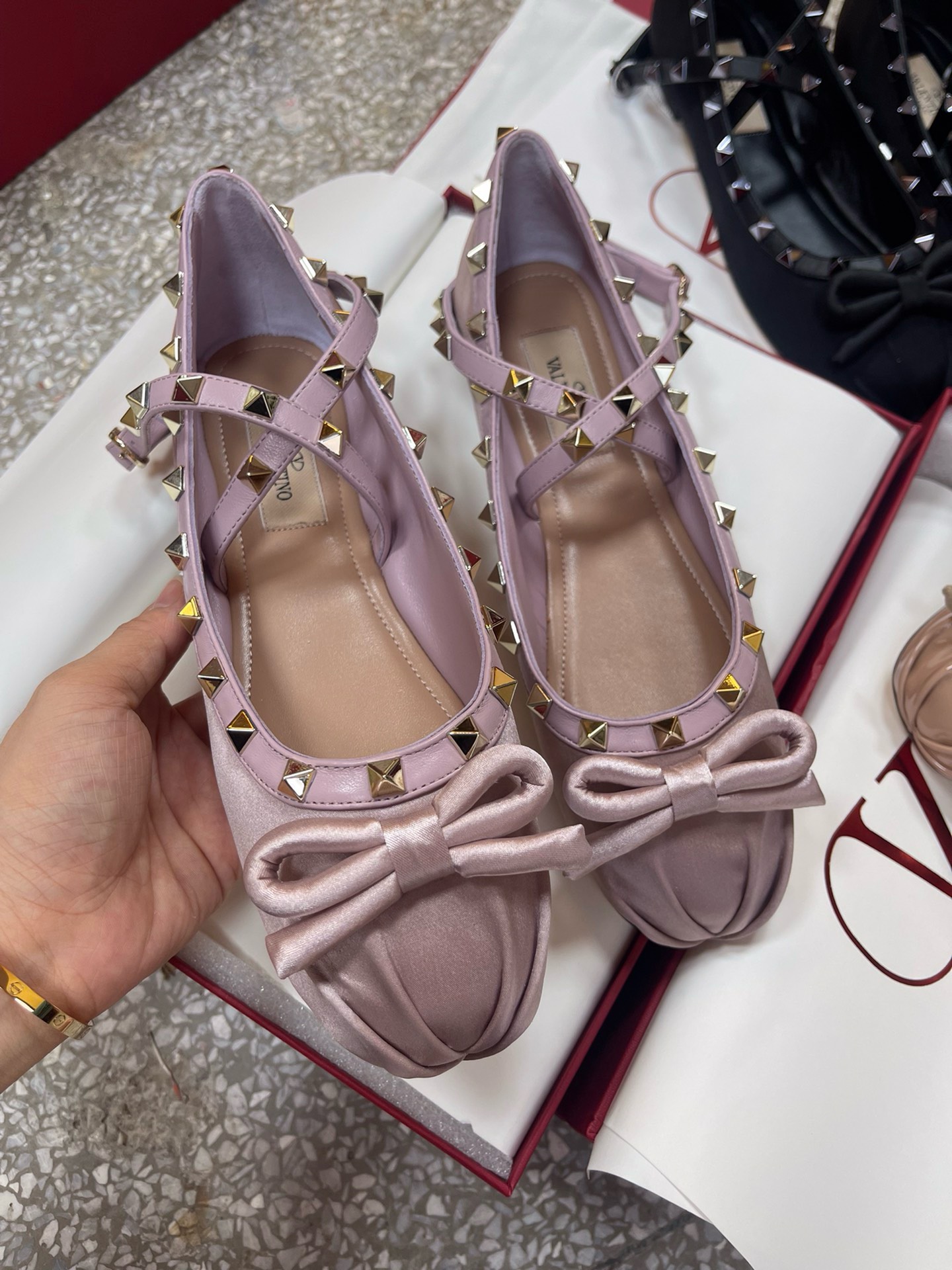 Bagsaaa Va1e*ntin0 Garavani Silk Rockstud Ballet Flats Purple