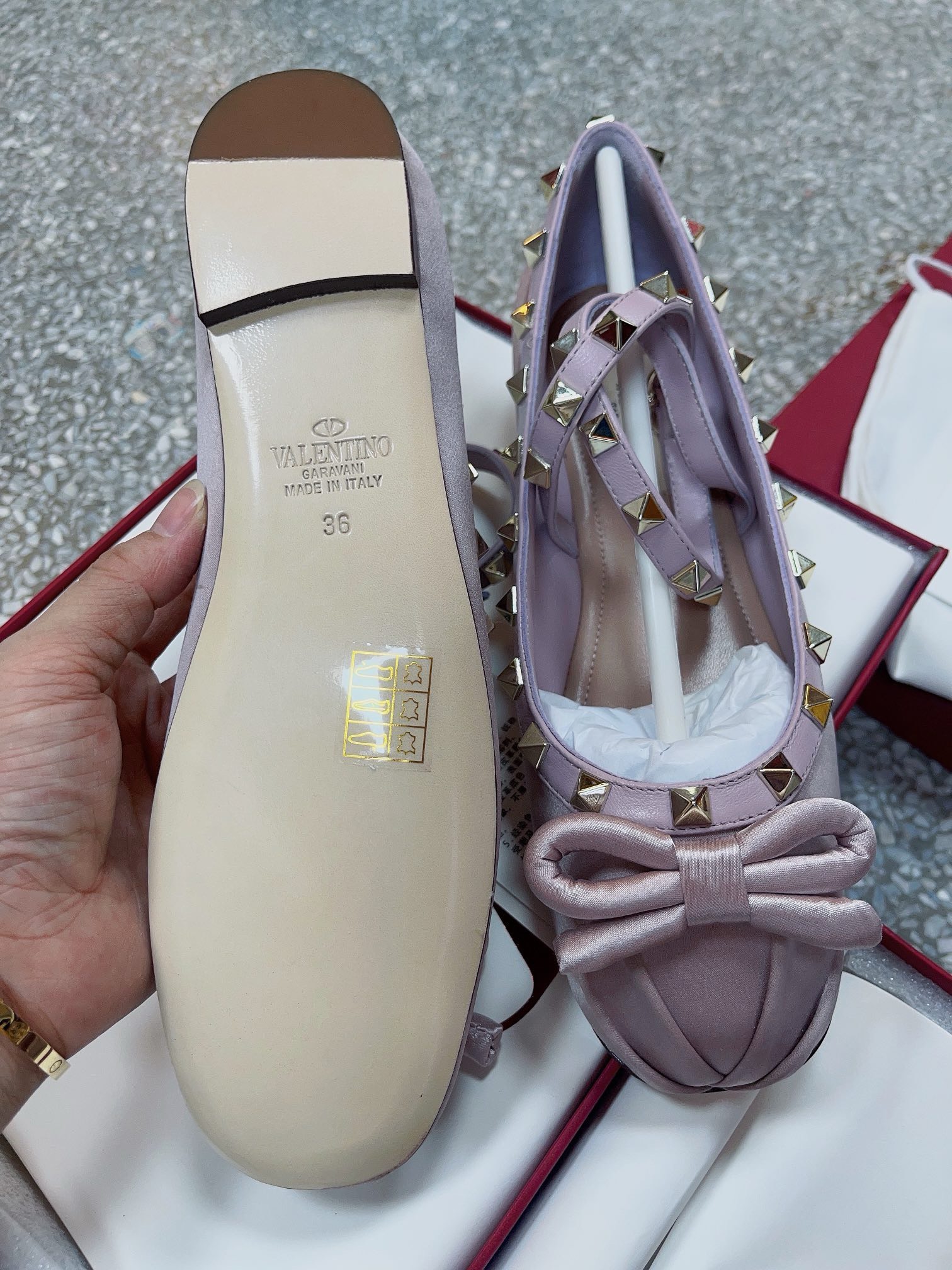 Bagsaaa Va1e*ntin0 Garavani Silk Rockstud Ballet Flats Purple