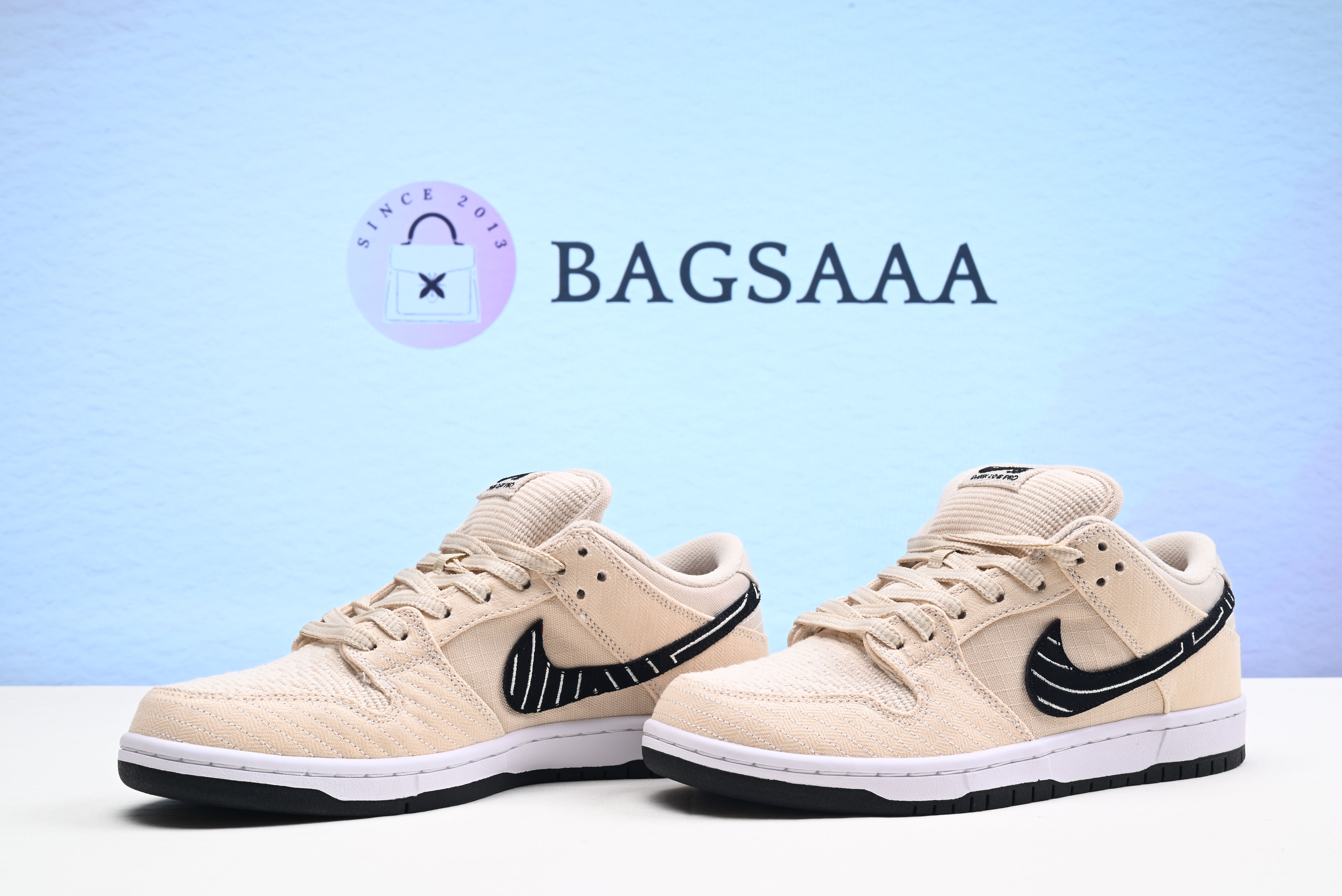 Nike SB Dunk Low Beige
