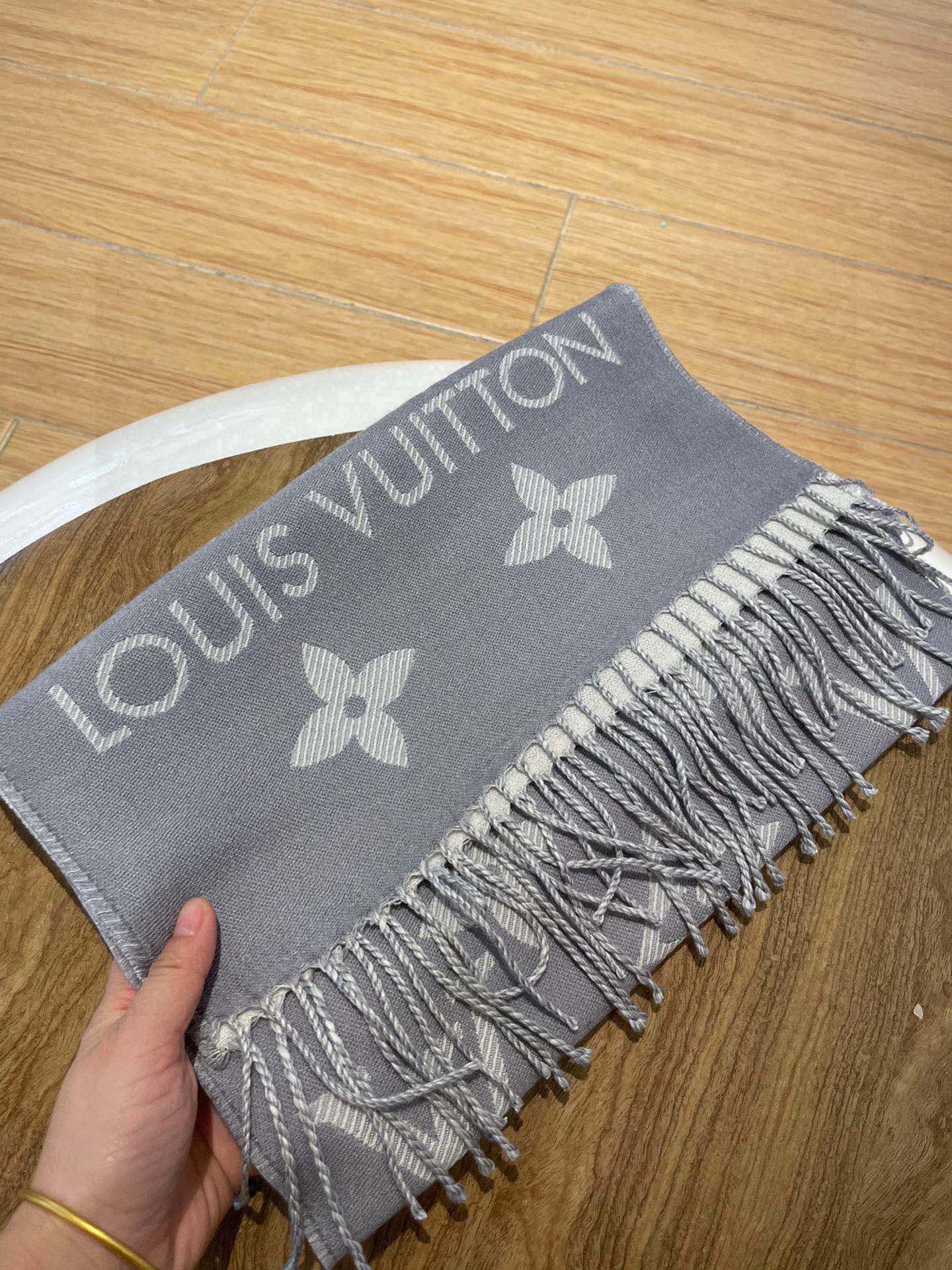 Bagsaaa L0vis Vvtt0n Monogram Grey Scarf 186x34cm
