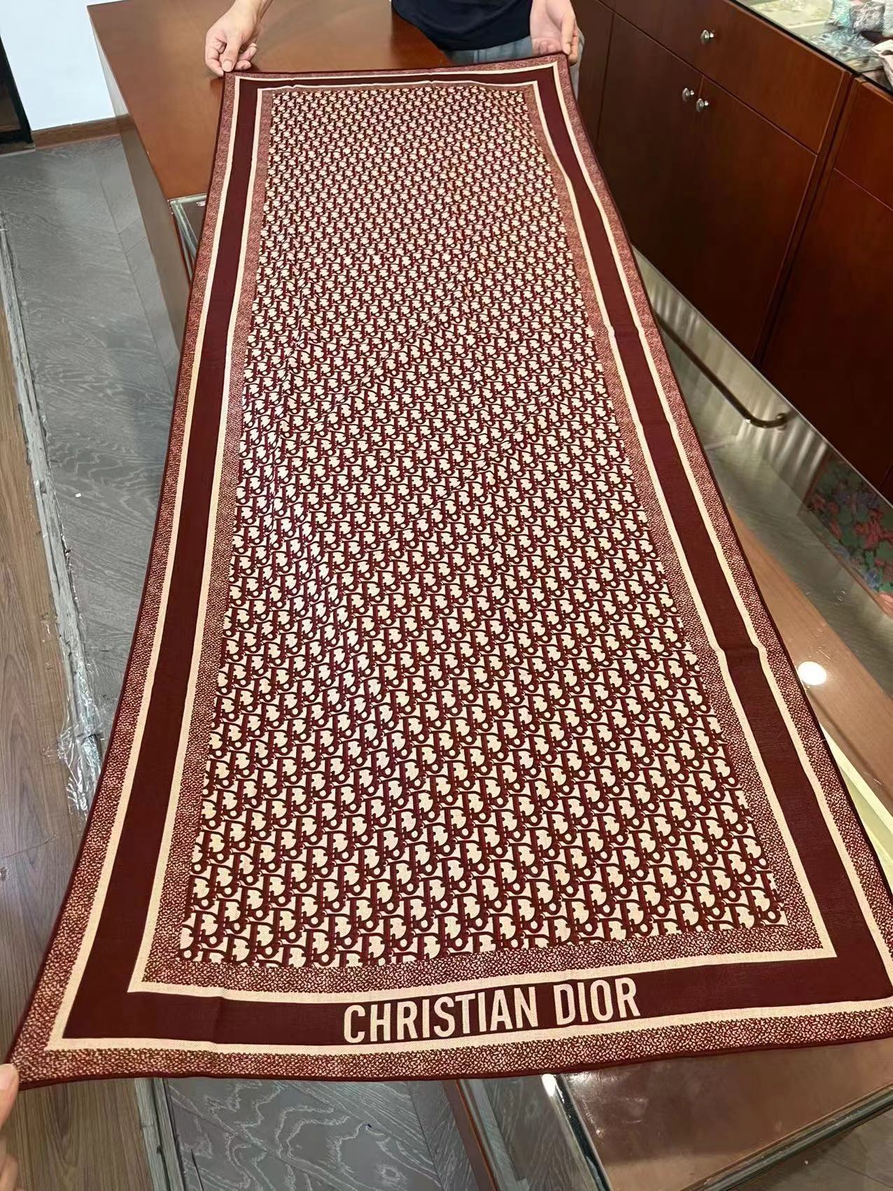Bagsaaa D10r Oblique Scarf Silk Twill 65*185cm