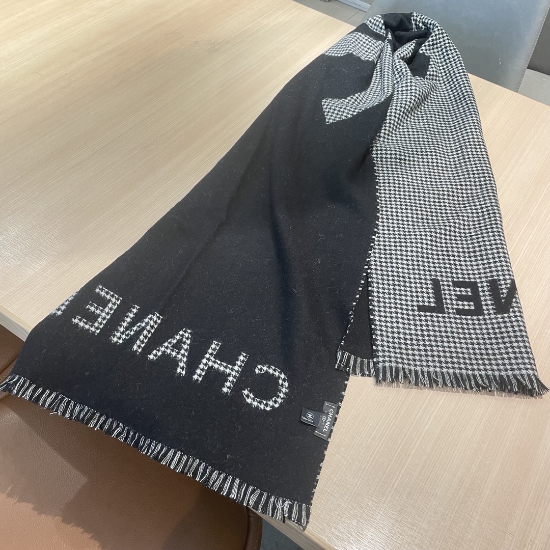 Bagsaaa Ch**el Black Scarf 45*185cm