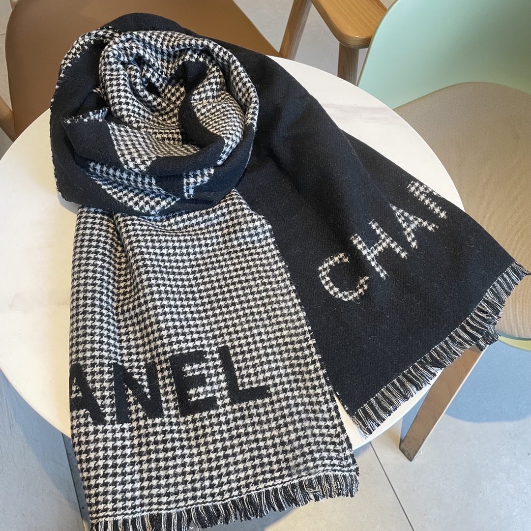 Bagsaaa Ch**el Black Scarf 45*185cm