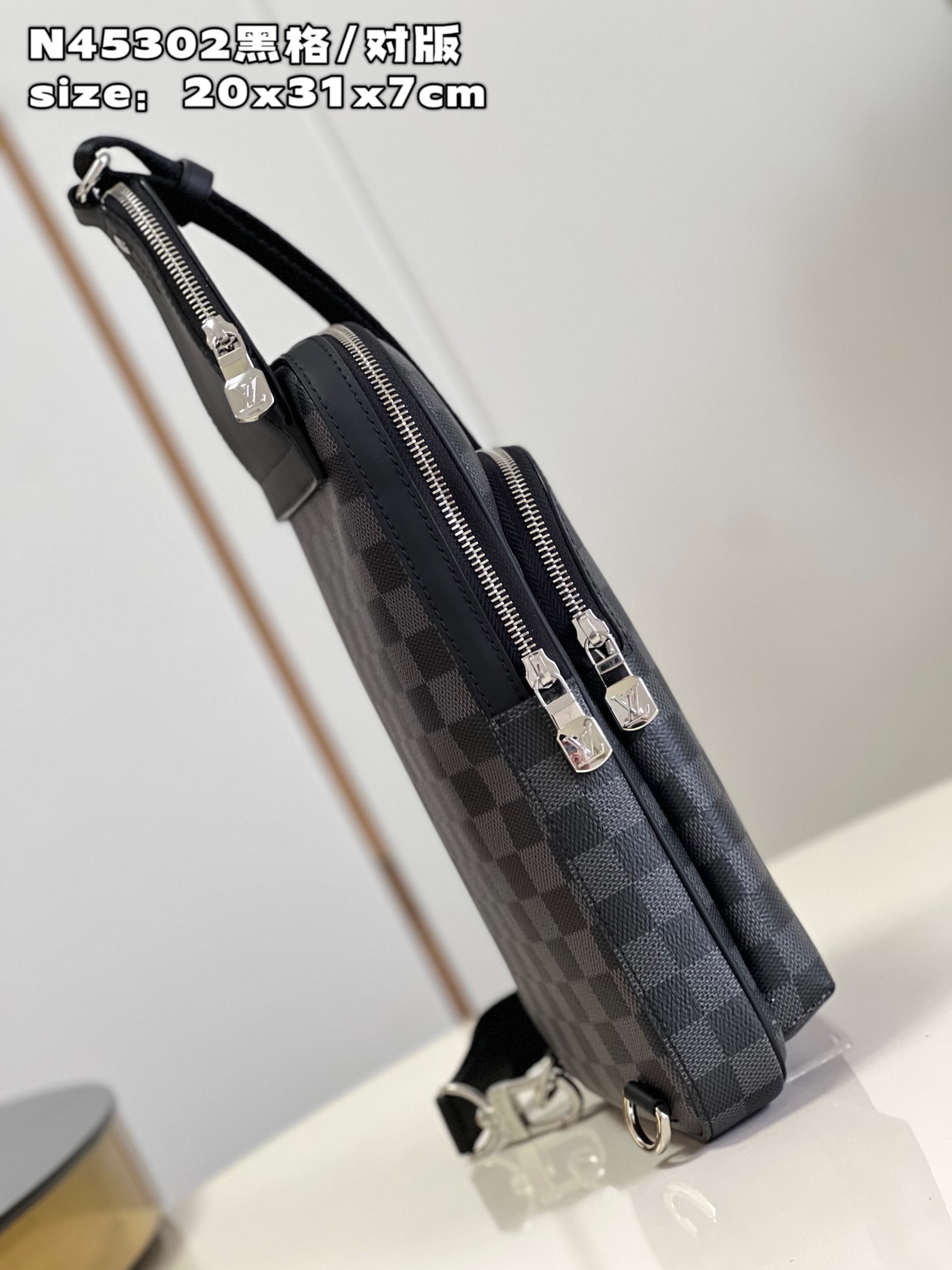 Bagsaaa L0vis Vvtt0n Avenue NM Slingbag