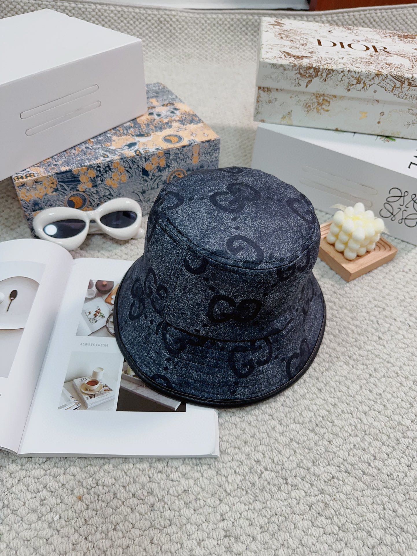 Bagsaaa Gvc*1 GG Bucket Hat Black