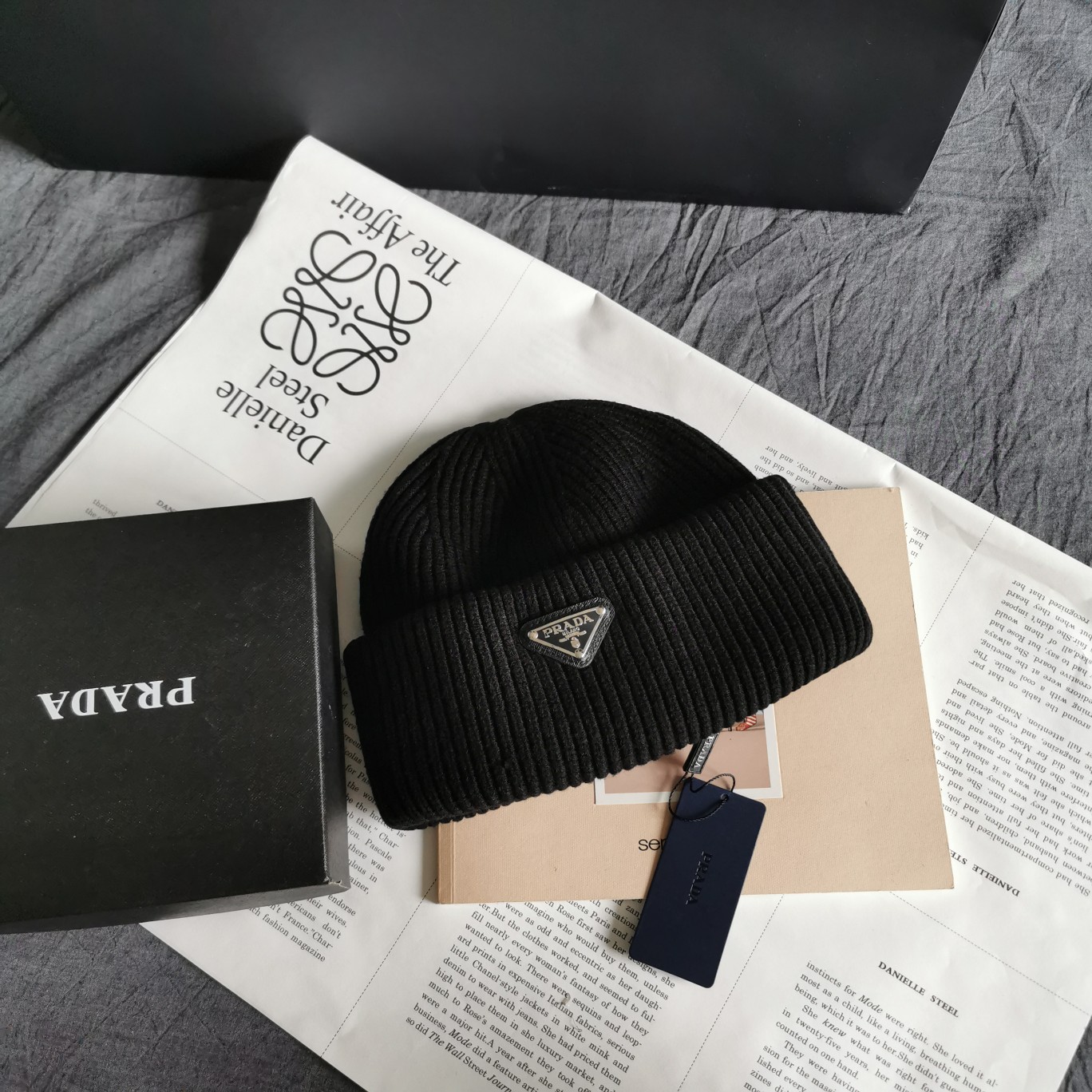 Bagsaaa Pra*a Beanie wool hat