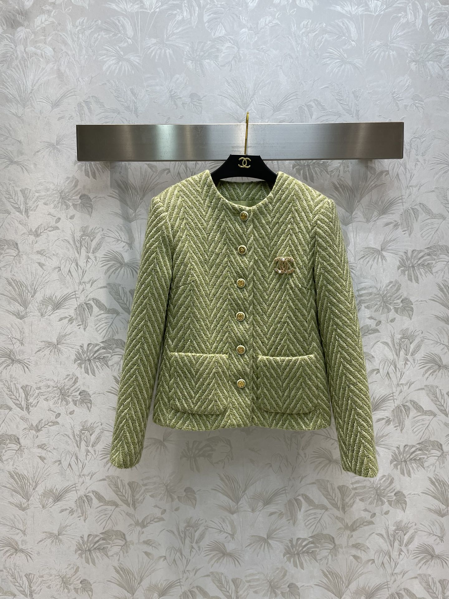 Bagsaaa Ch**el Tweed Green Jacket 2 pockets