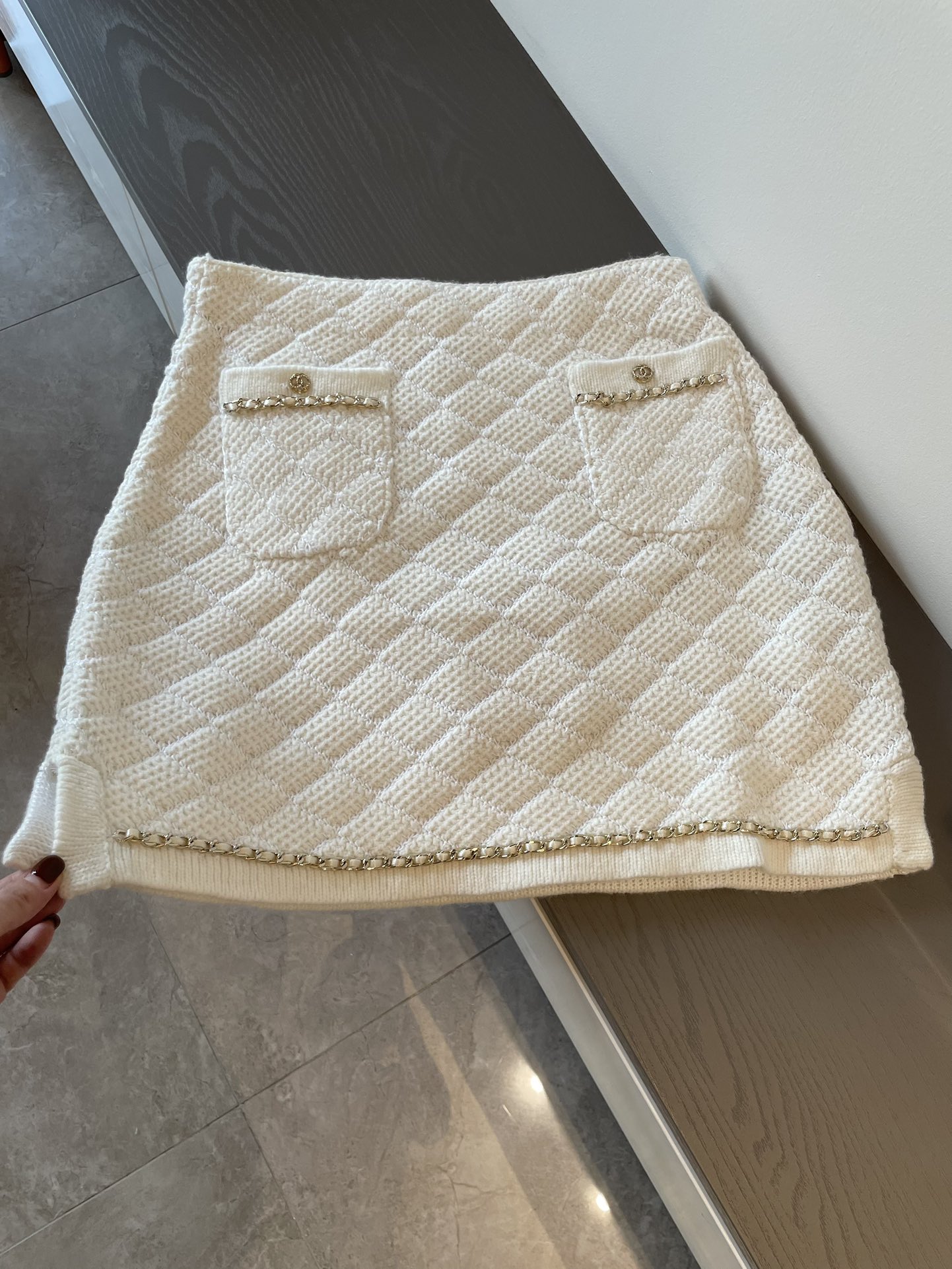 Bagsaaa Ch**el Tweed White Gold Hardware Skirt 