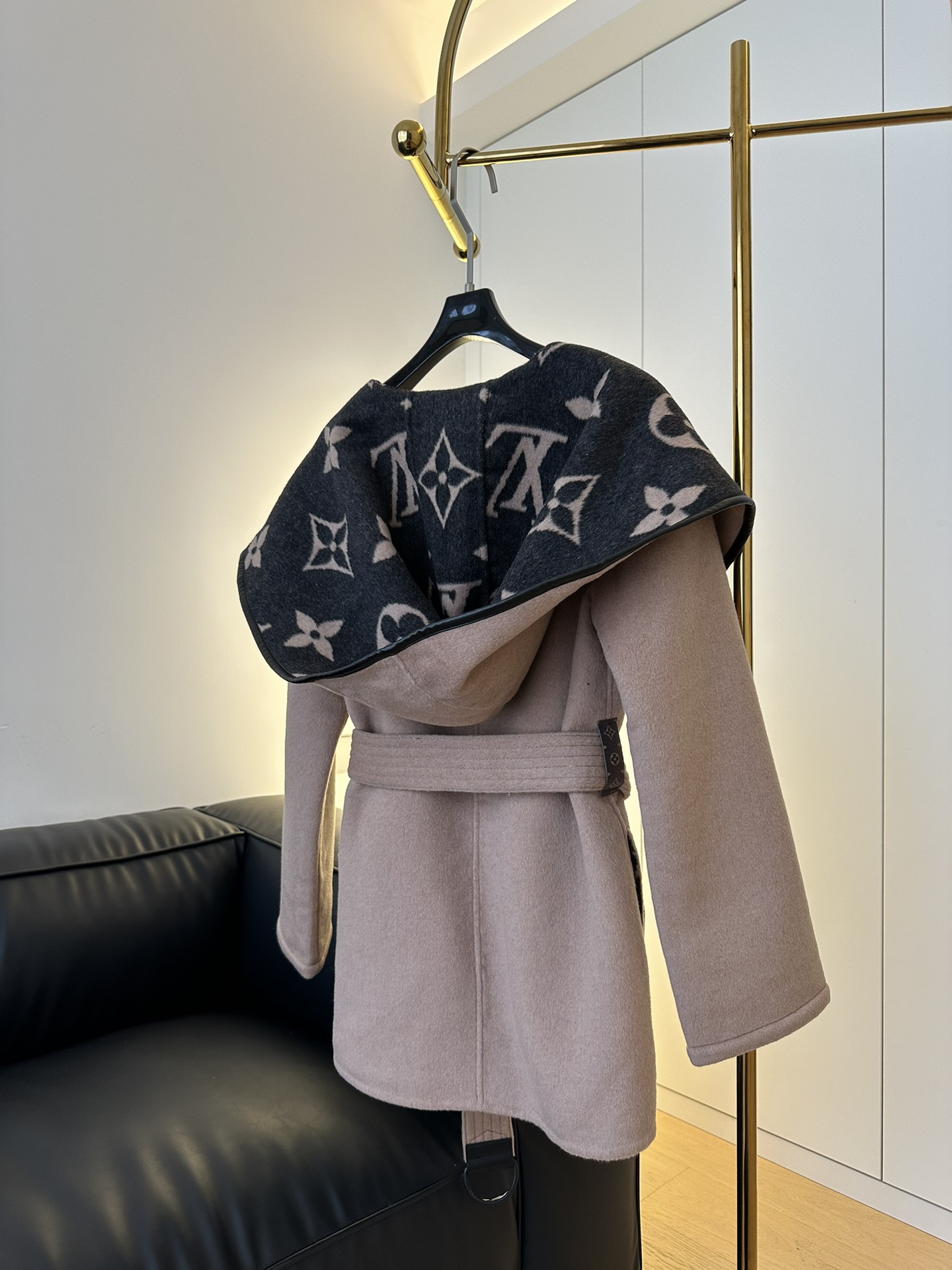 Bagsaaa L0vis Vvtt0n Belted Short Coat Big Monogram Inside