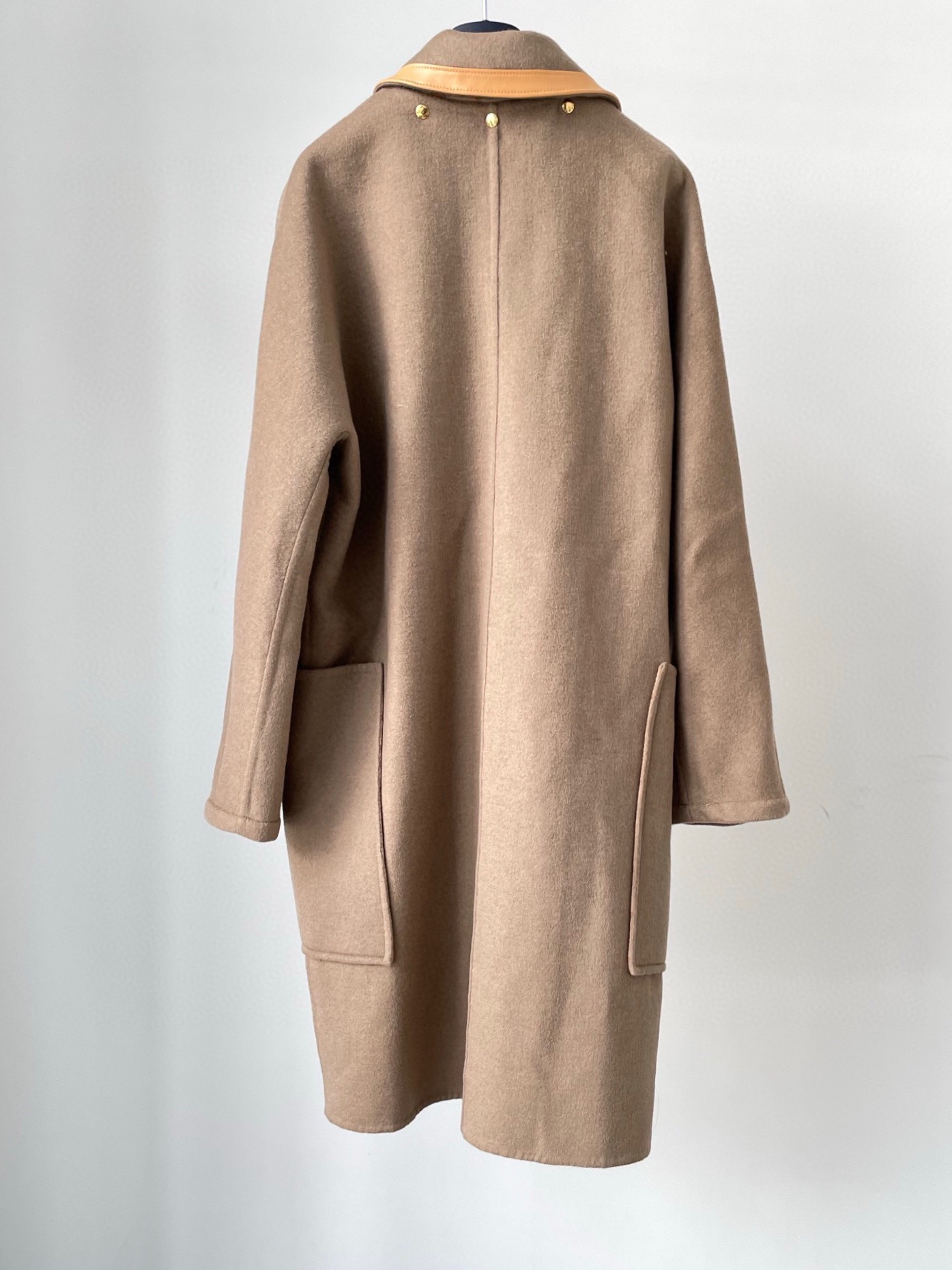 Bagsaaa L0vis Vvtt0n Long Coat Beige