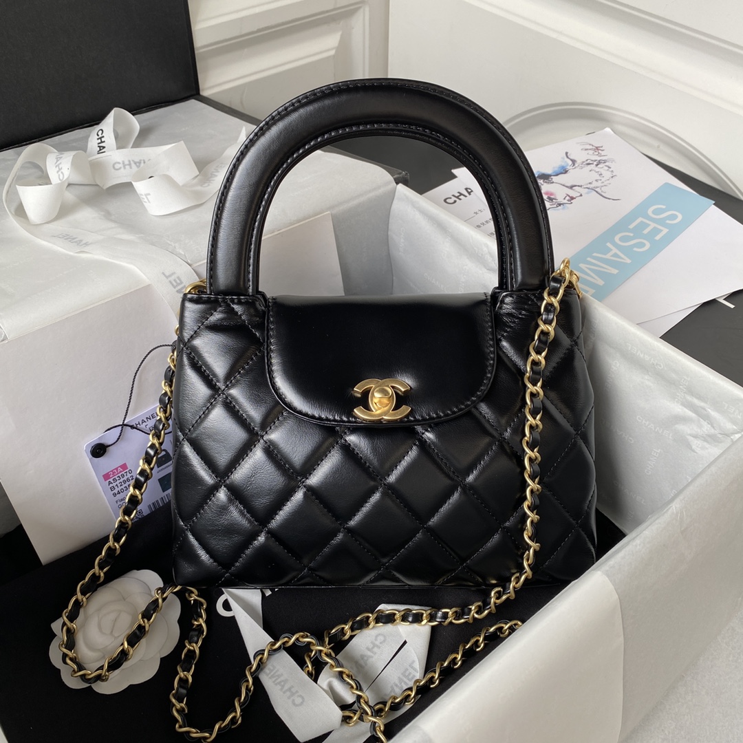 Bagsaaa Ch**el Top Handle Black bag 22cm