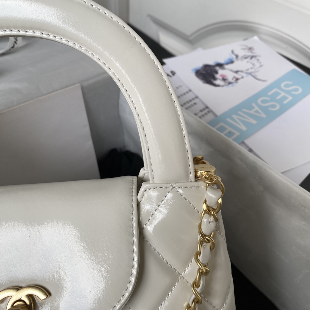 Bagsaaa Ch**el Top Handle White bag 22cm