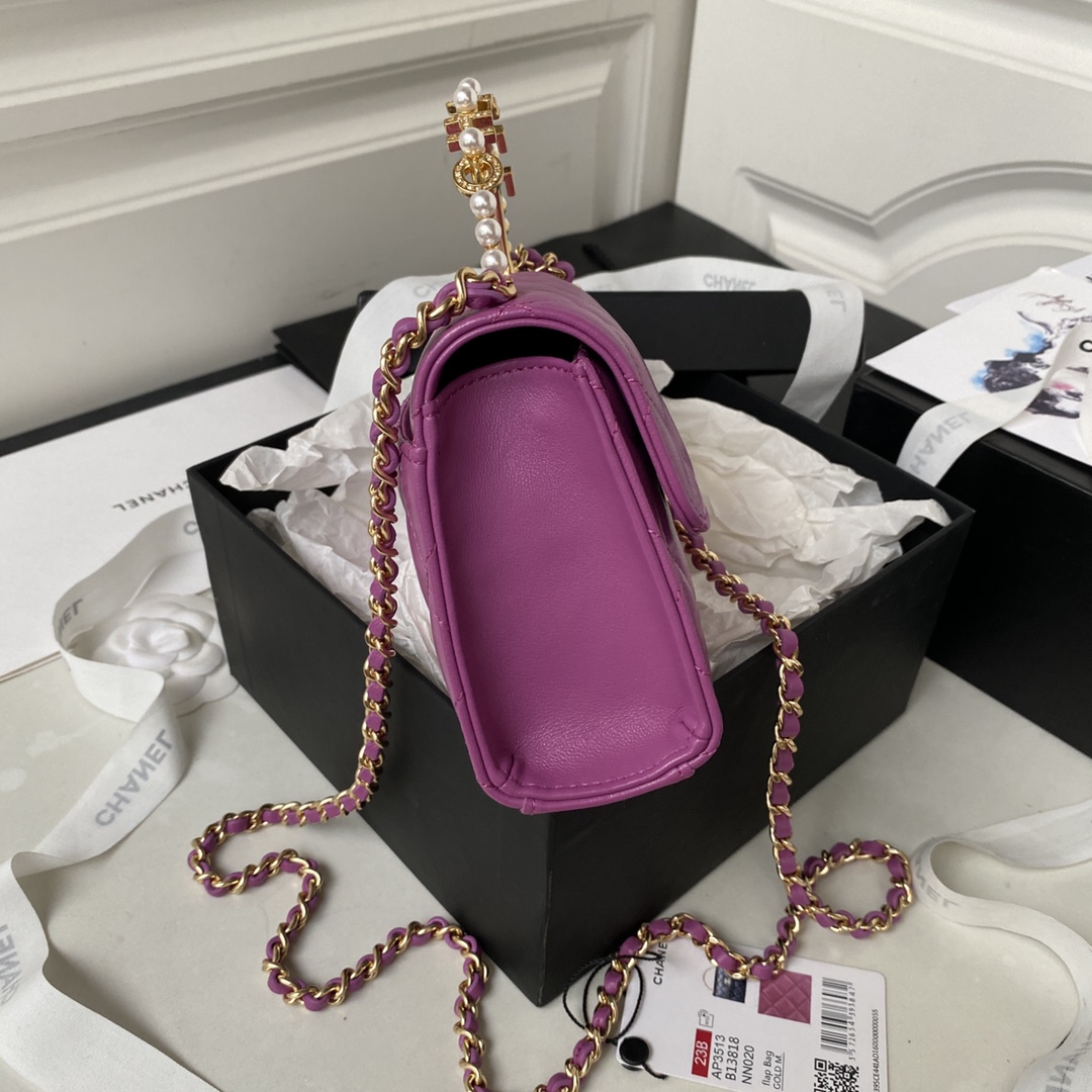 Bagsaaa Ch**el Clutch With Chain Lambskin, Imitation Pearls Purple