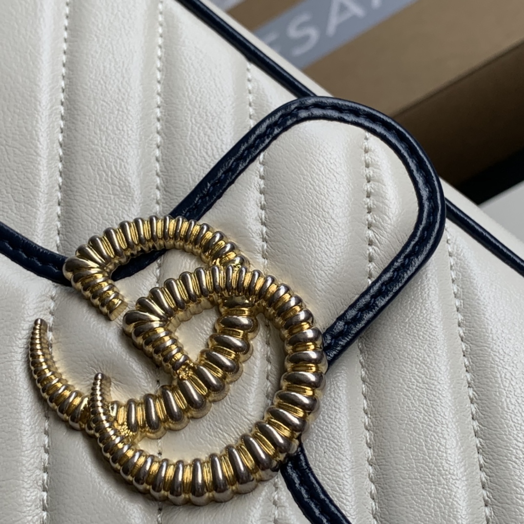 Bagsaaa Gvc*1 Mamront GG White Shoulder Bag - 22/13/6cm