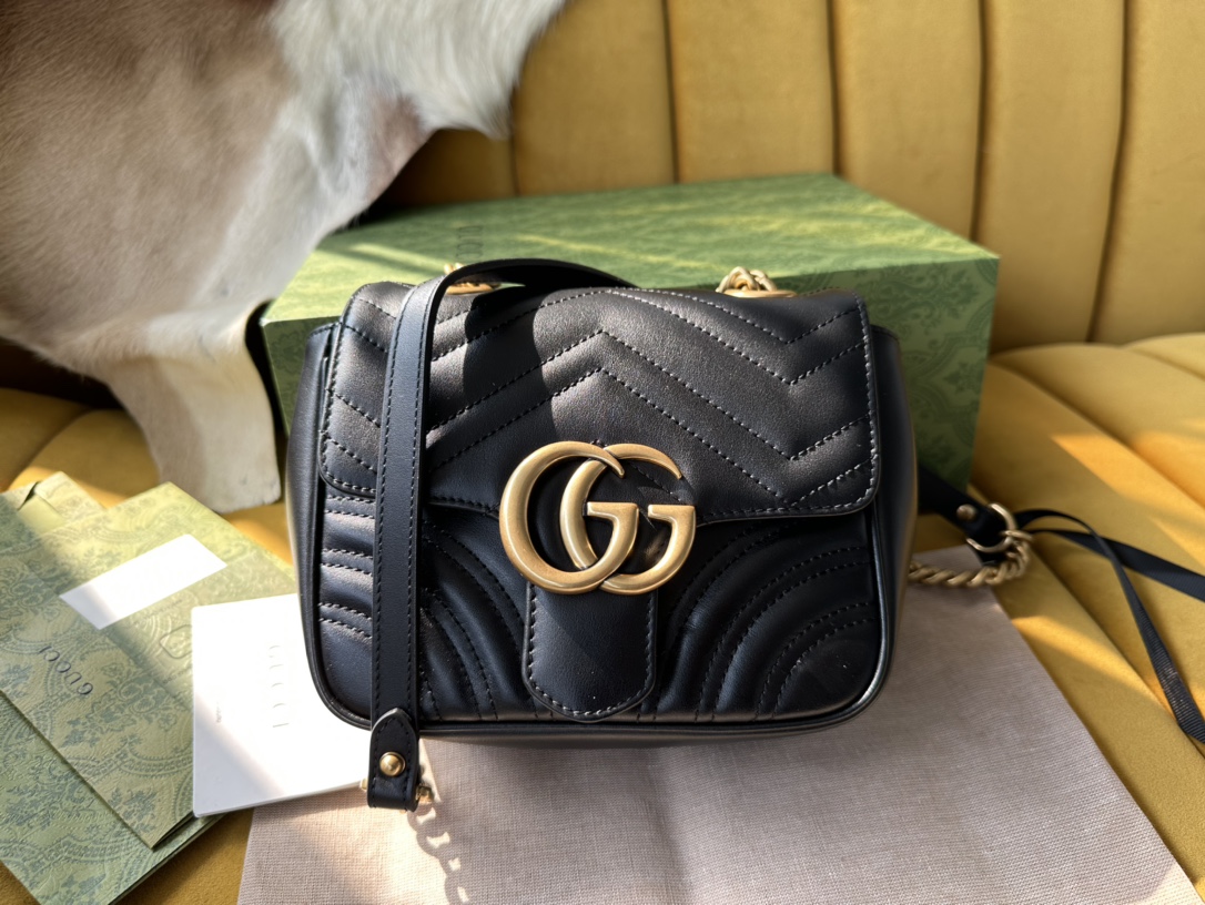Bagsaaa Gvc*1 GG Marmont Mini Shoulder Black Bag - 18/15/8cm