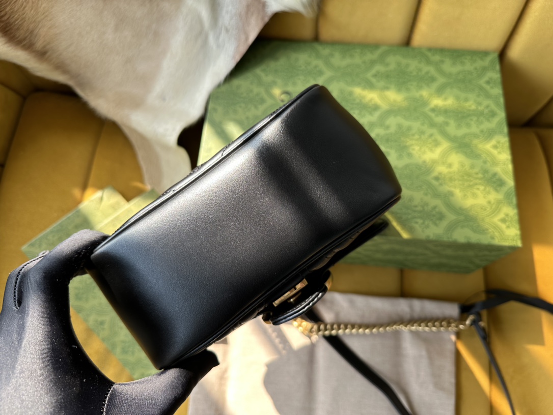 Bagsaaa Gvc*1 GG Marmont Mini Shoulder Black Bag - 18/15/8cm